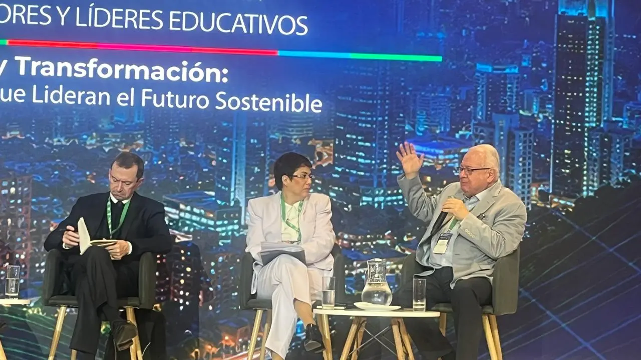 Rector Juan Alfredo Pinto Saavedra en la Convención Iberoamericana de Rectores 2026